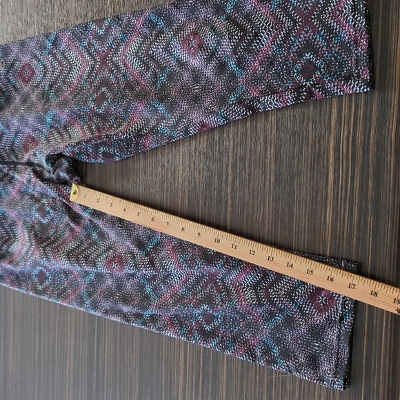 Ardene workout 3/4 leggings - Picture 6 of 7